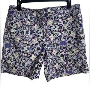 Talbots Geometric Floral Pattern Women’s Shorts Size 16